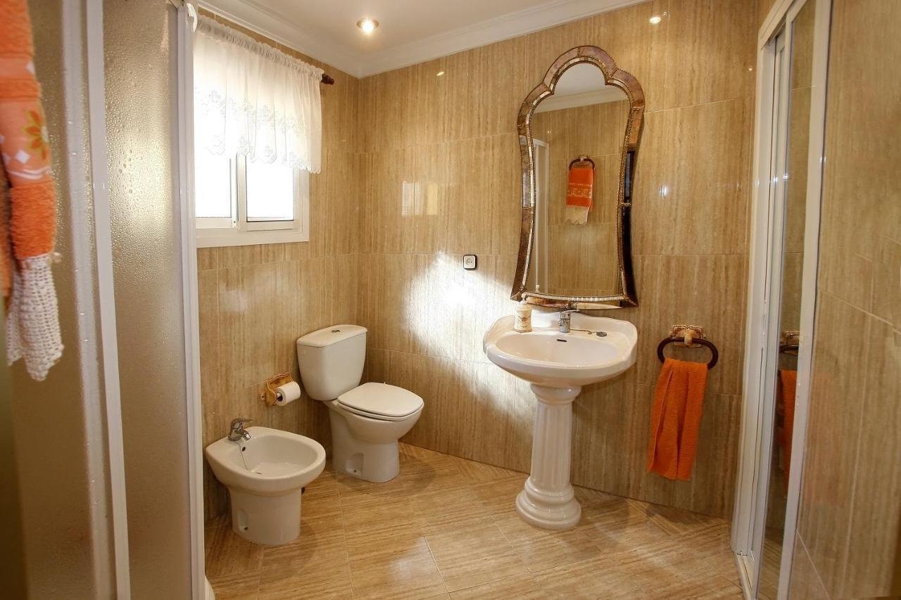 Finquilla Caromar Villa อาเลาริน เดลา ตอร์เร ภายนอก รูปภาพ