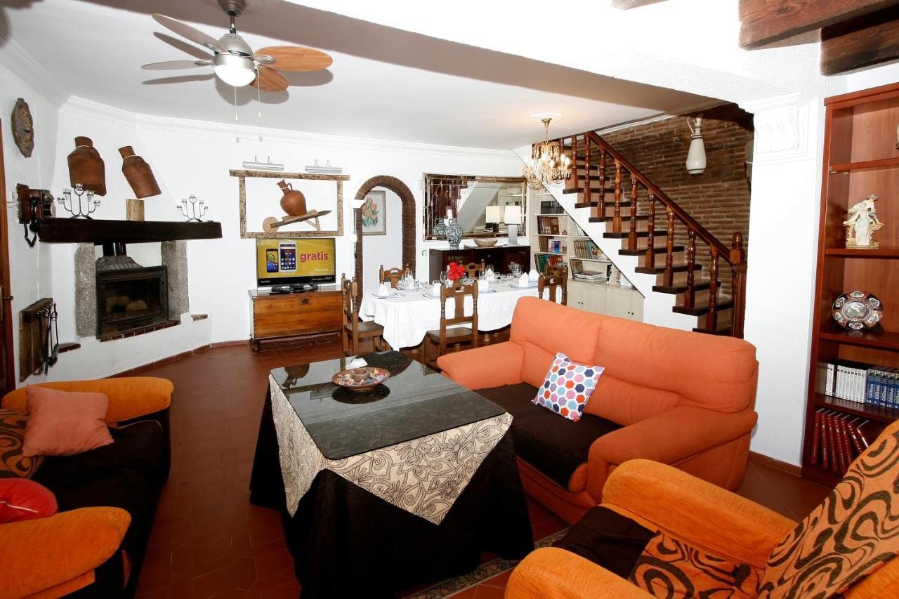 Finquilla Caromar Villa อาเลาริน เดลา ตอร์เร ภายนอก รูปภาพ